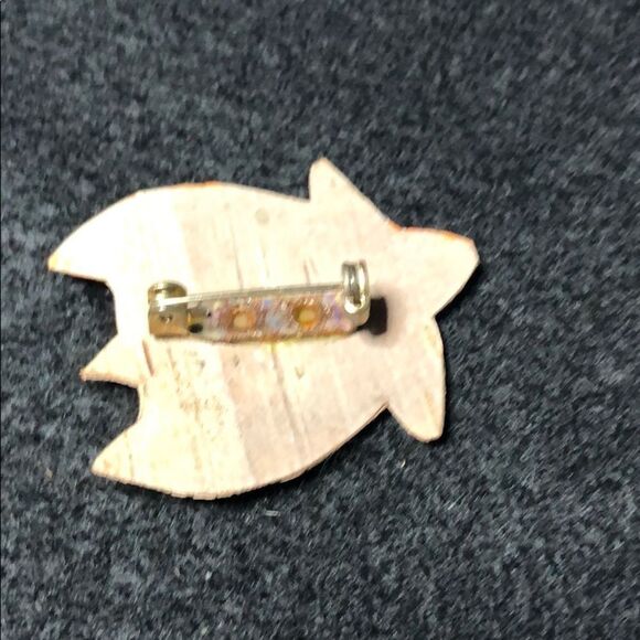 Vintage Lois Beardslee Ojibwe birch turtle pin - Picture 3 of 6